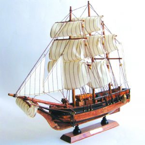 Wooden Sailing Ship (M)