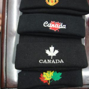 Tuque Hat w/Canada